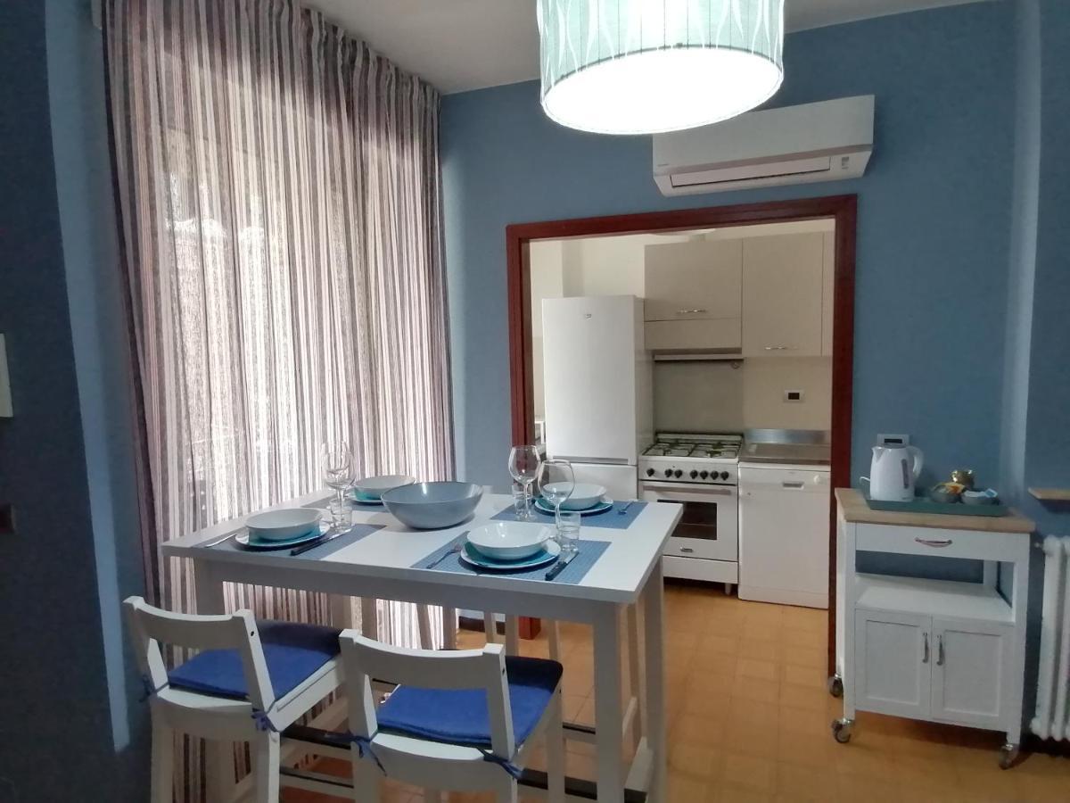 Ferienwohnung P In Centro Sestri Levante Exterior foto