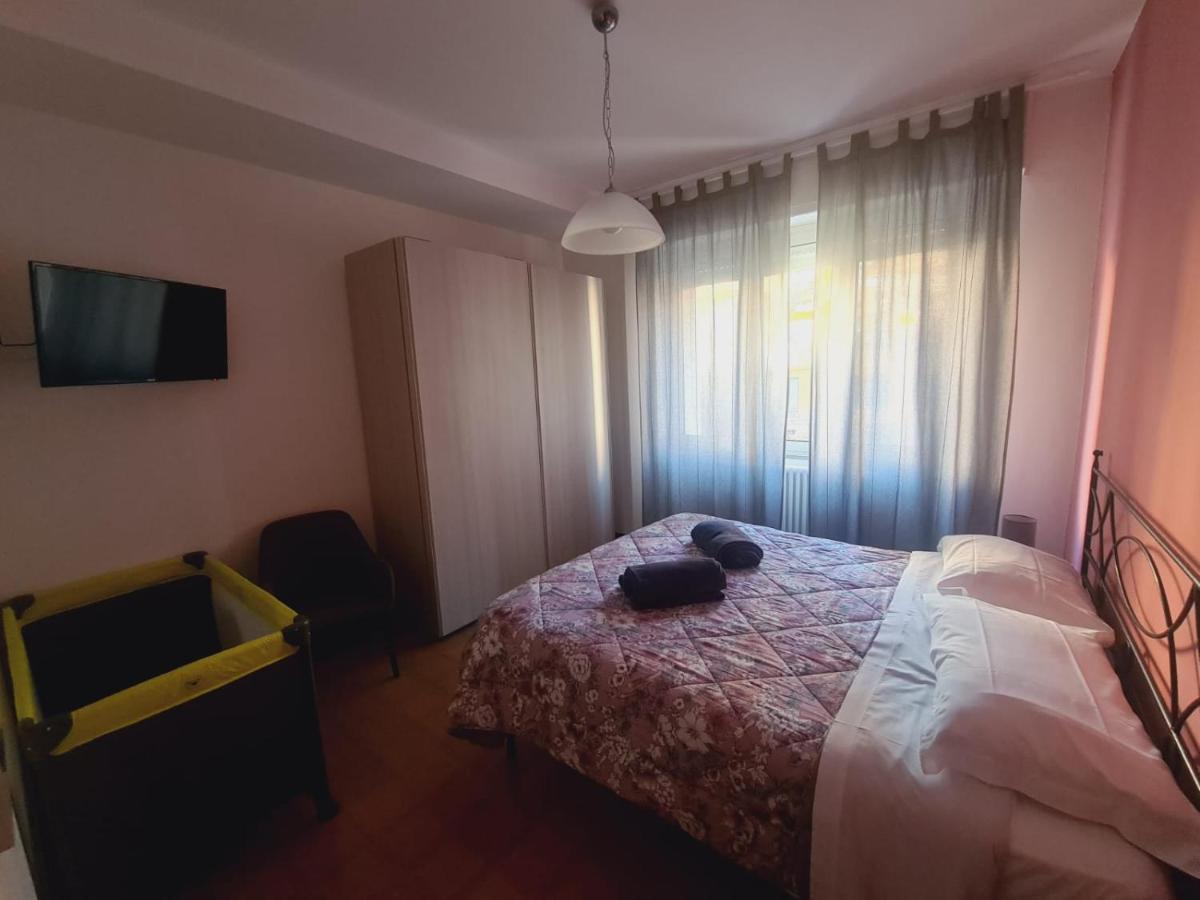 Ferienwohnung P In Centro Sestri Levante Exterior foto